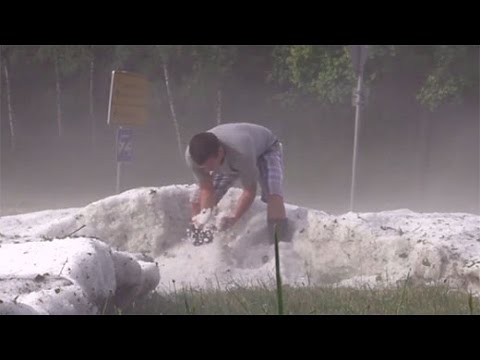 wetteronline.de: Der Unwetter-Juli in 80 Sekunden (01.08.2015)