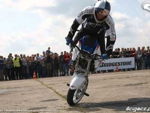 Buczer (PTP) feat Żółw -﻿ Dla elity