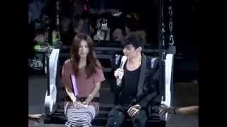 Jolin Helps JJ Lin Approach Hebe at his Concert (eng sub)