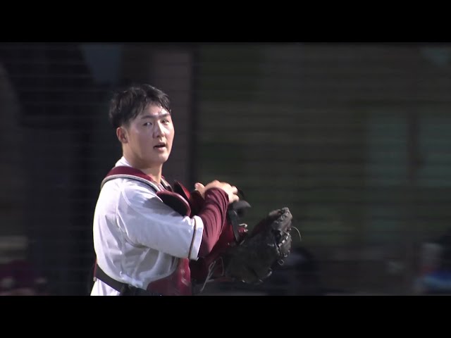 【4回表】ストライク送球!! イーグルス・太田光 走者の動きを見逃さず正確な送球で盗塁阻止!! 2025年9月19日 東北楽天ゴールデンイーグルス 対 埼玉西武ライオンズ