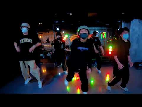 由低做起 by 光頭幫TomFatKi x Billy Choi x East City / Chikie Choreography