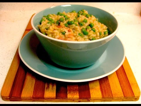 Generoso's Savory and Creamy Risi e Bisi (Italian rice and peas)