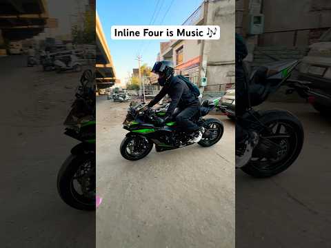 Kawasaki Ninja ZX6R Flyby | ZX6R Arrow Exhaust Sound | ZX6R Accessories #viralvideo #zx6r #shorts