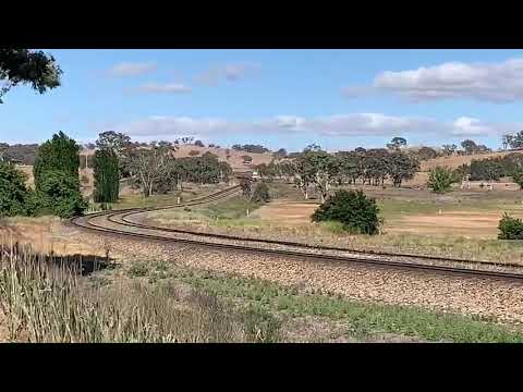 SCT logistics freight train