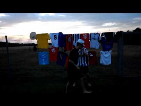 Waka Waka (Shakira) by Oli & Luca