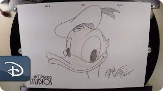 How-To Draw Donald Duck | Walt Disney World