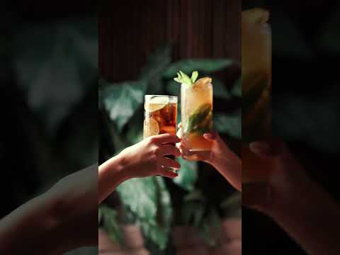 Grupo M — Cóctel Brindis