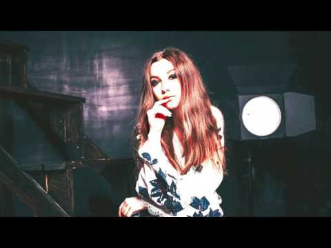 Lexy Weaver - Be stronger