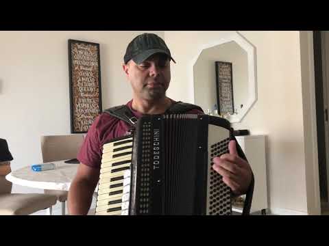 Música Campo Aberto (Albino Manique ) por Markynhos Ulyian do Tchê Garotos.