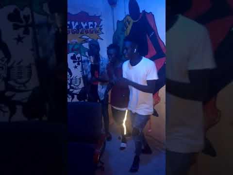 Aksi dougou tek cypher number one MG KING BS and JKEEEM KILLER