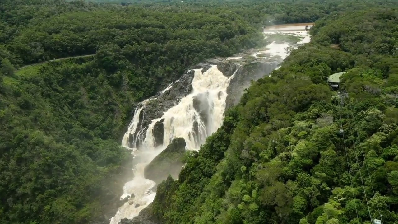 Discover the soaring vistas of Barron Falls.