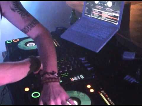 DJ Phiction @ Tunez & Cue 10 3 2012 Pt 4