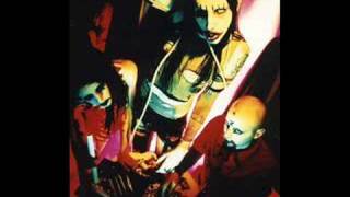 Marilyn Manson - Burning Flag