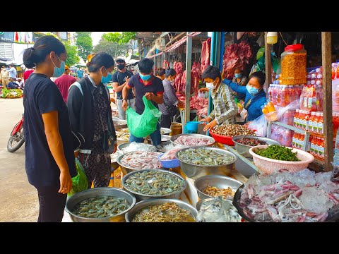 Buying Desserts And Foods At Kandal Market  - Morning Walk Around Phnom Penh Market