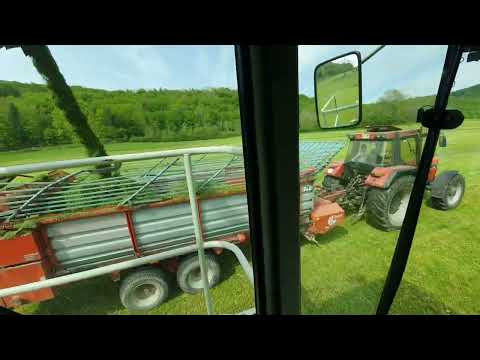 Claas jaguar 695 Mega, CaseIH 1056XL, Mengele, Silo häckseln