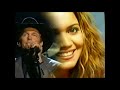 George Strait | She'll Leave You With A Smile (Live @ 2002 CMA Awards)