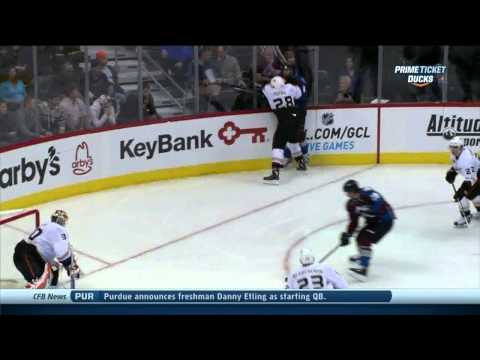 Jamie McGinn wrister goal 5-0 Anaheim Ducks vs Colorado Avalanche 10/2/13 NHL Hockey