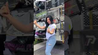 Download lagu Nadia Firzana Tampil Sangat Ceria💃💃#karnaval#karnavalparty#dancer#nadiafirzana#dj#Imaloale#fyp mp3