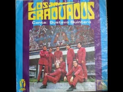 CAPULLO DE ROSA BLANCA - GUSTAVO QUINTERO CON LOS GRADUADOS