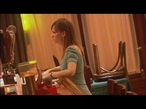 Hilary Swank - P. S. I Love You - Behind the scenes