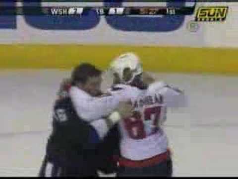 Donald Brashear vs Andre Roy