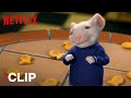 Stuart Little Gets Chased By Snowbell Netflix India