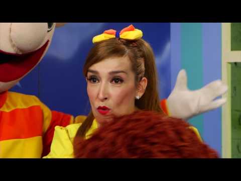 Pepo se Enferma y Beto le Quiere Dar Medicina - El Show de Bely y Beto