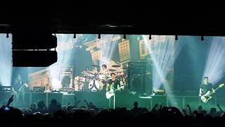 Gojira - Clone (with Metallica jam intro) Live Olympia Paris 20170402 213249