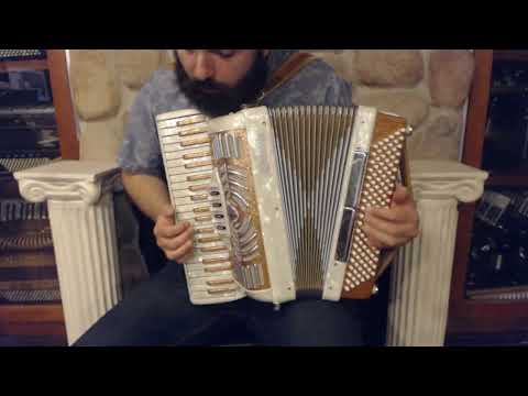 5407 - Gold Champagne Covella Piano Accordion LM 41 120 $799