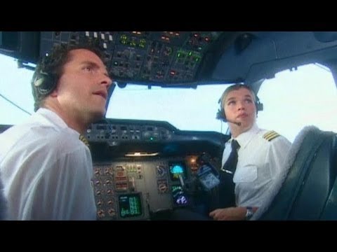 Verrückte Ansage im Cockpit! - Ladykracher