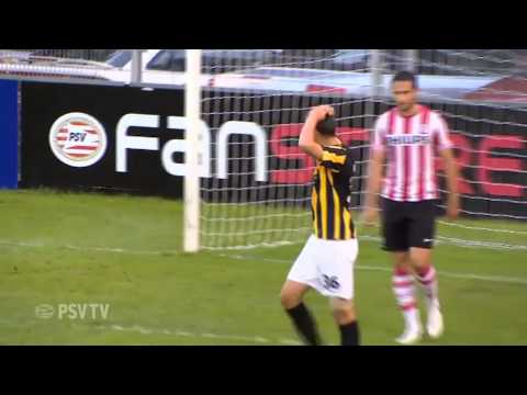 Jong PSV onderuit tegen Vitesse/AGOVV