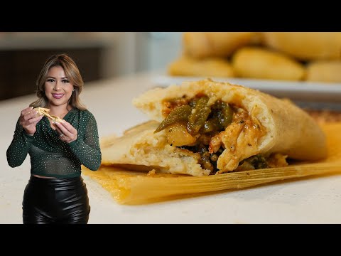 Looking for a EASY Tamal Recipe ? Then try these CHEESY RAJAS TAMALES | tamales rajas con queso
