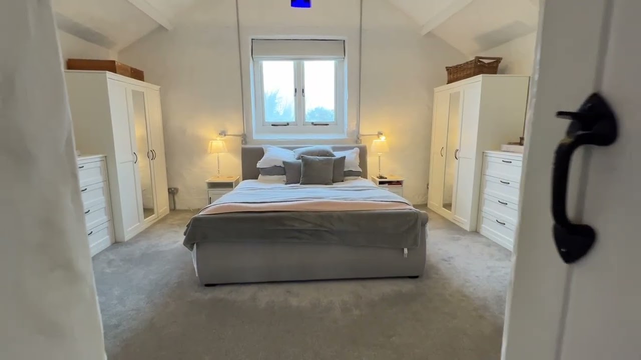 Tithe Barn, Picketston