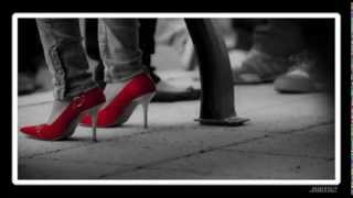 Ashley Tisdale-Time&#39;s Up (Lyrics)