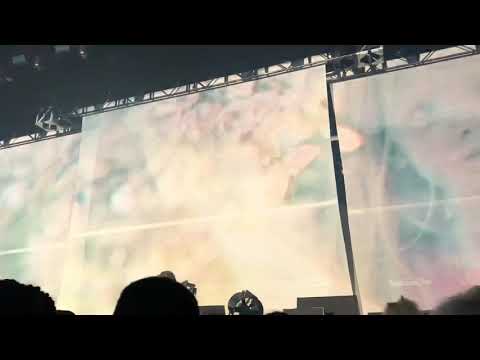 Christina Aguilera - Dreamers (Live at Hollywood, FL - 9/25/18)