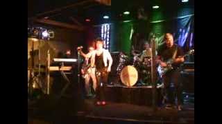 Invinzzible plays &quot;Treat Me Right&quot; by Pat Benatar