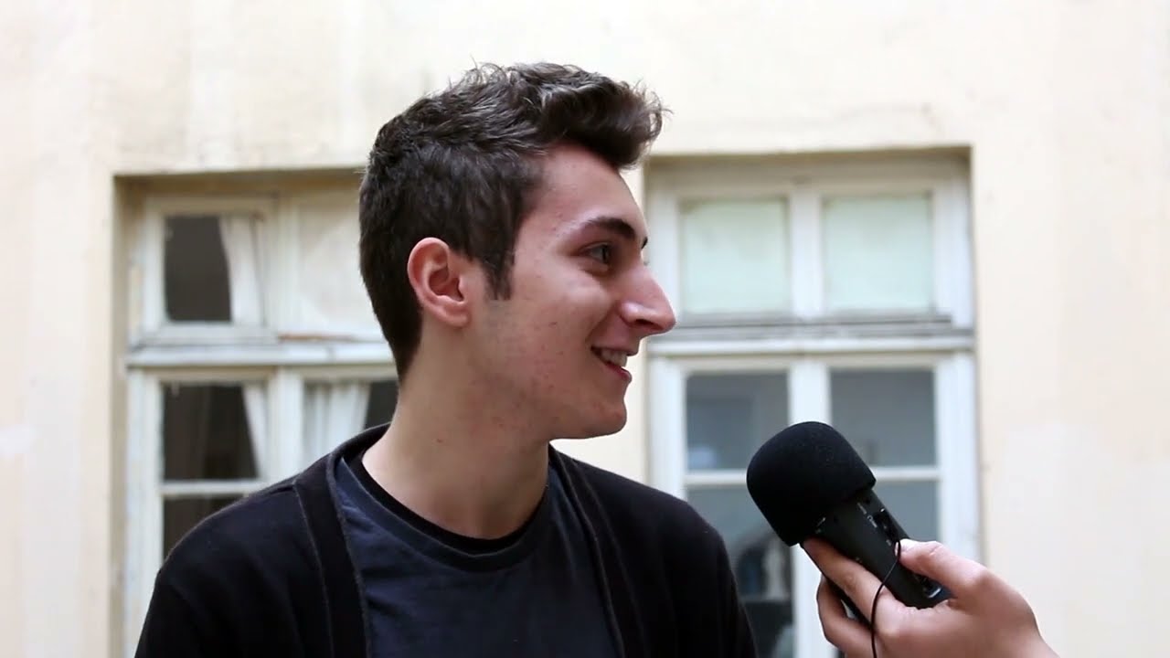 Webtekno Sokakta - Ailenizin Facebook ile İmtihanı 