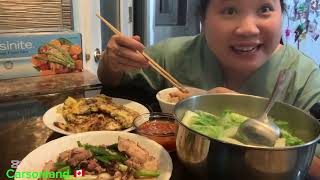 Đời có lúc lên lúc xuống nên bữa cơm chiều đơn giản với mực hấp chấm nước mắm gừng 🥰🥰🥰