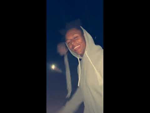 Mlody Lustrz - Białe jak pervol