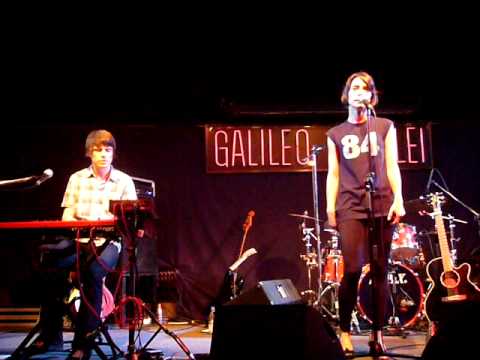 Estación del Silencio - Los Peces (Galileo Galilei, 14.05.2009)