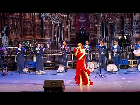 Popurrí Juan Gabriel-La farsante/Hasta que te conocí/Inocente pobre amiga (cover by Nubia)