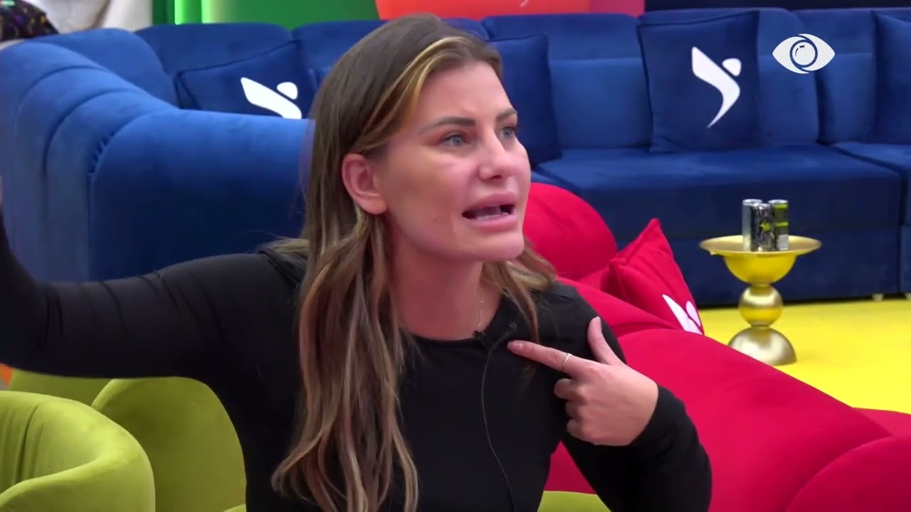 “Pse qan për atë?”/ Gjesti debaton me Valbonën: Ai ka marrë dënimin e merituar