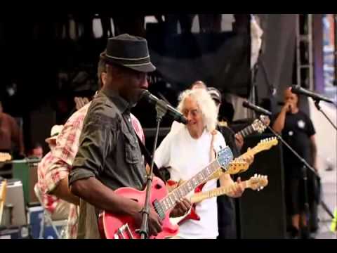 Vince Gill - One More Last Chance (Crossroads Guitar 2010)