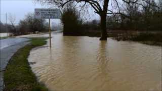 preview picture of video 'Inondation à Tirent-Pontéjac (Gers) 25 janvier 2014'