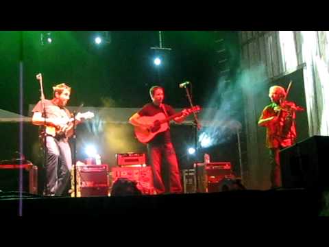 Yonder Mountain String Band w/ Danny Barnes - "Pretty Daughter" - Harvest 2011