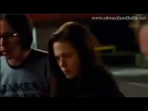 kristen stewart - adventureland clip