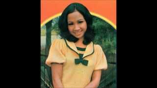 Download lagu Tetty Kadi - Mimpi Sedih mp3