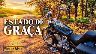 Tem moto que a gente pilota. Essa, a gente sente.