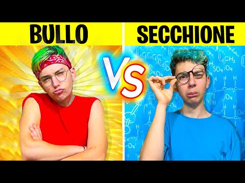 BULLI😎 vs SECCHIONI😰 a SCUOLA (Crazie e Foxy)