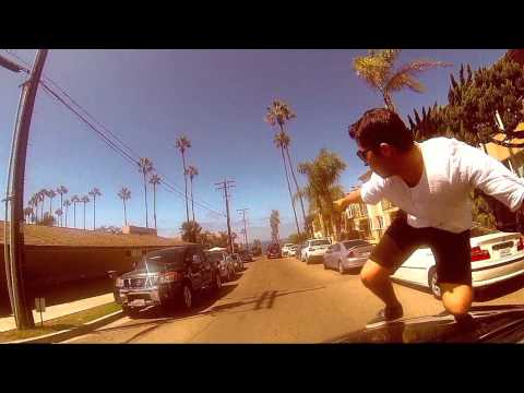 Bounce In California - chuckyslick // chillerdom